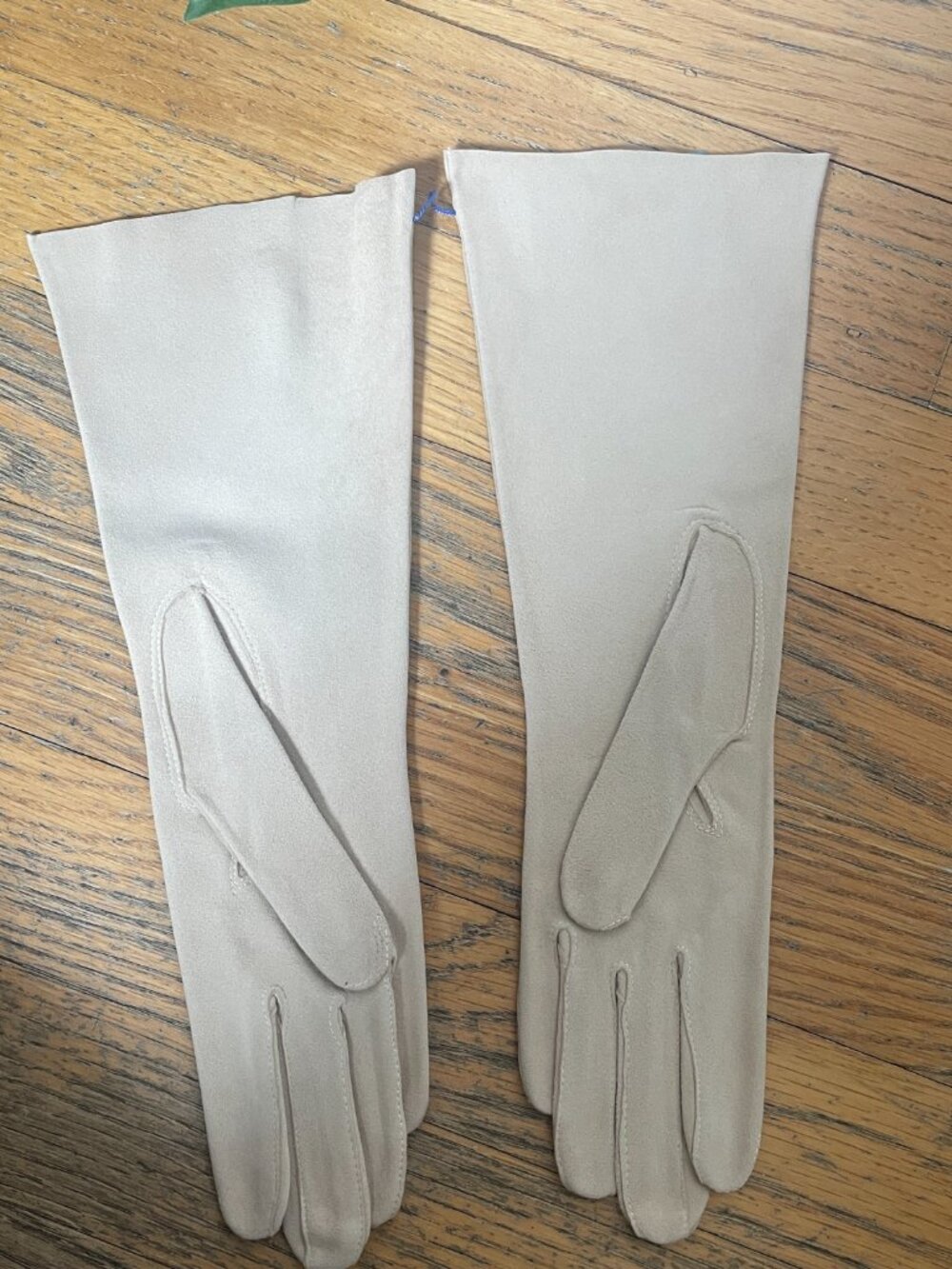 Vintage Kislav Gloves Suede Tan Size 6 11" NWT Made in France - Picture 5 of 11